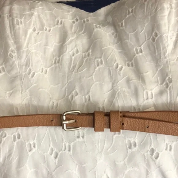 B. Darlin Short White Mini Dress Eyelet Lace Fit & Flare Cutout Back Sz 7/8 - Picture 11 of 12